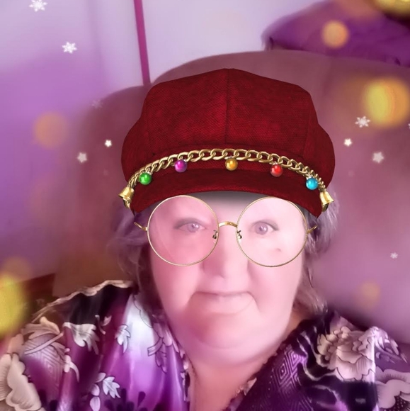 Meet your Posher, Sherrie - Picture 4 of 4